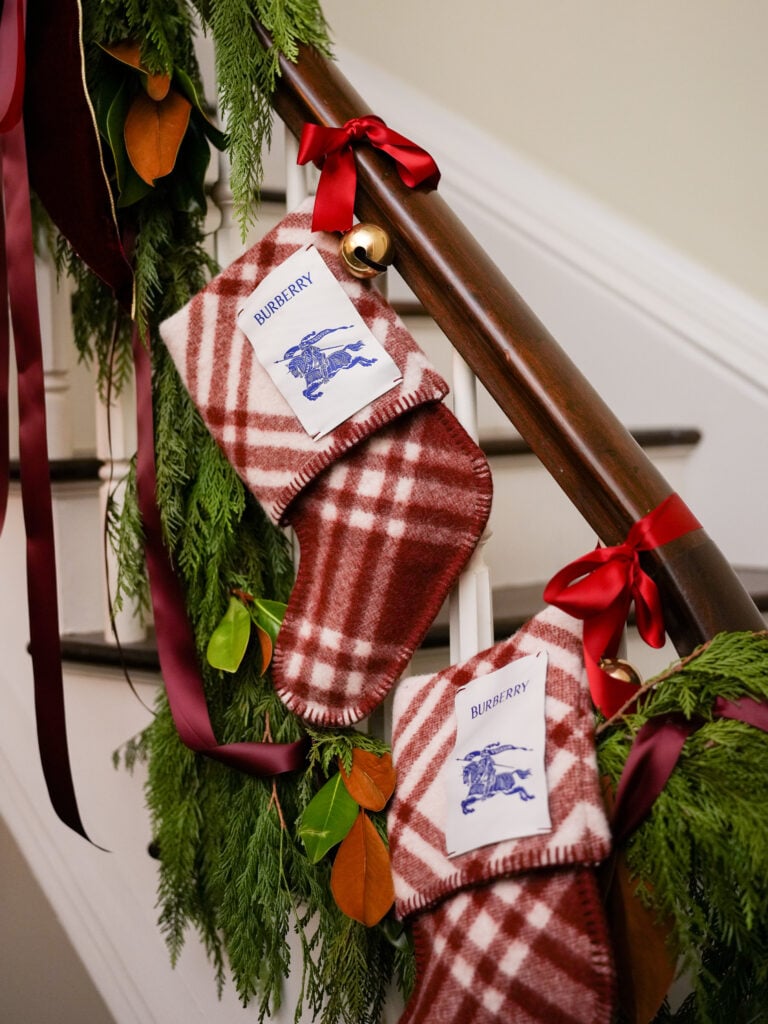 Burberry organiza un cóctel navideño en Nueva York con Chris Hessney