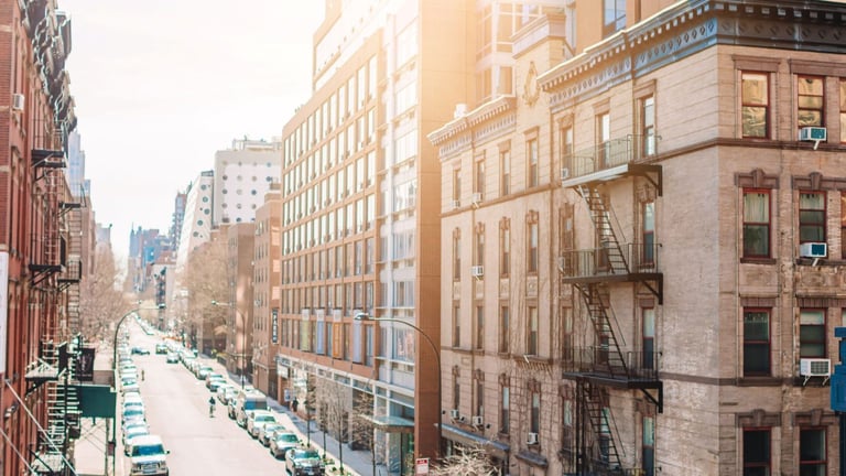 How to Make Your NYC Apartment Look Luxe On A Budget Without Going Broke In The Process