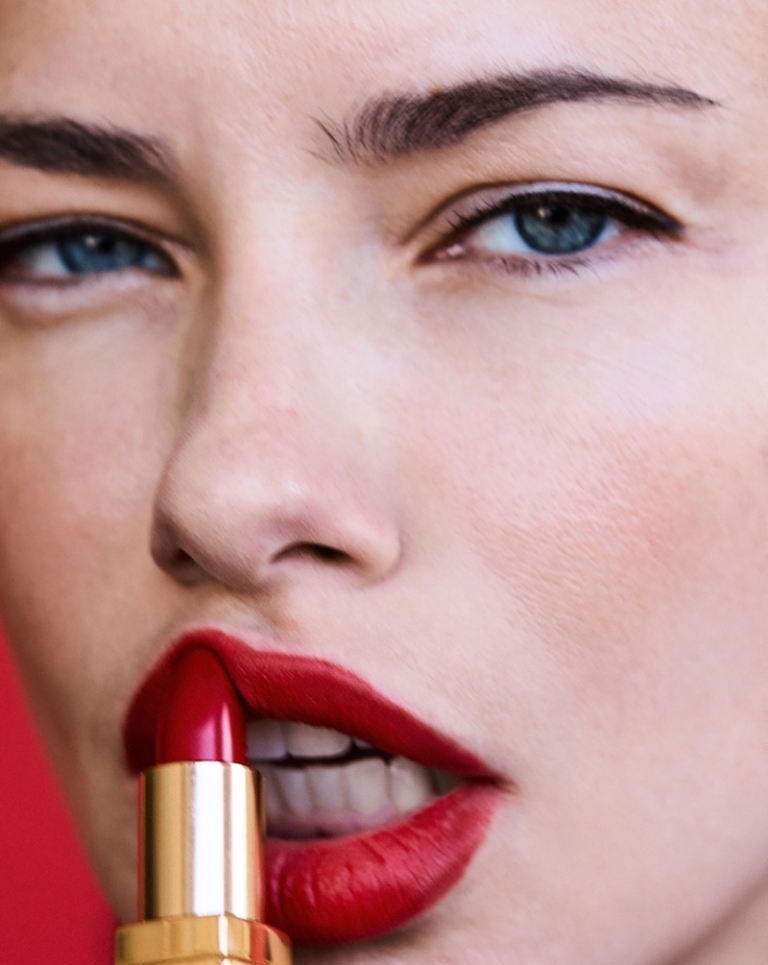 Adriana Lima Ignites Harper’s Bazaar Spain’s "Red Issue" For February 2026