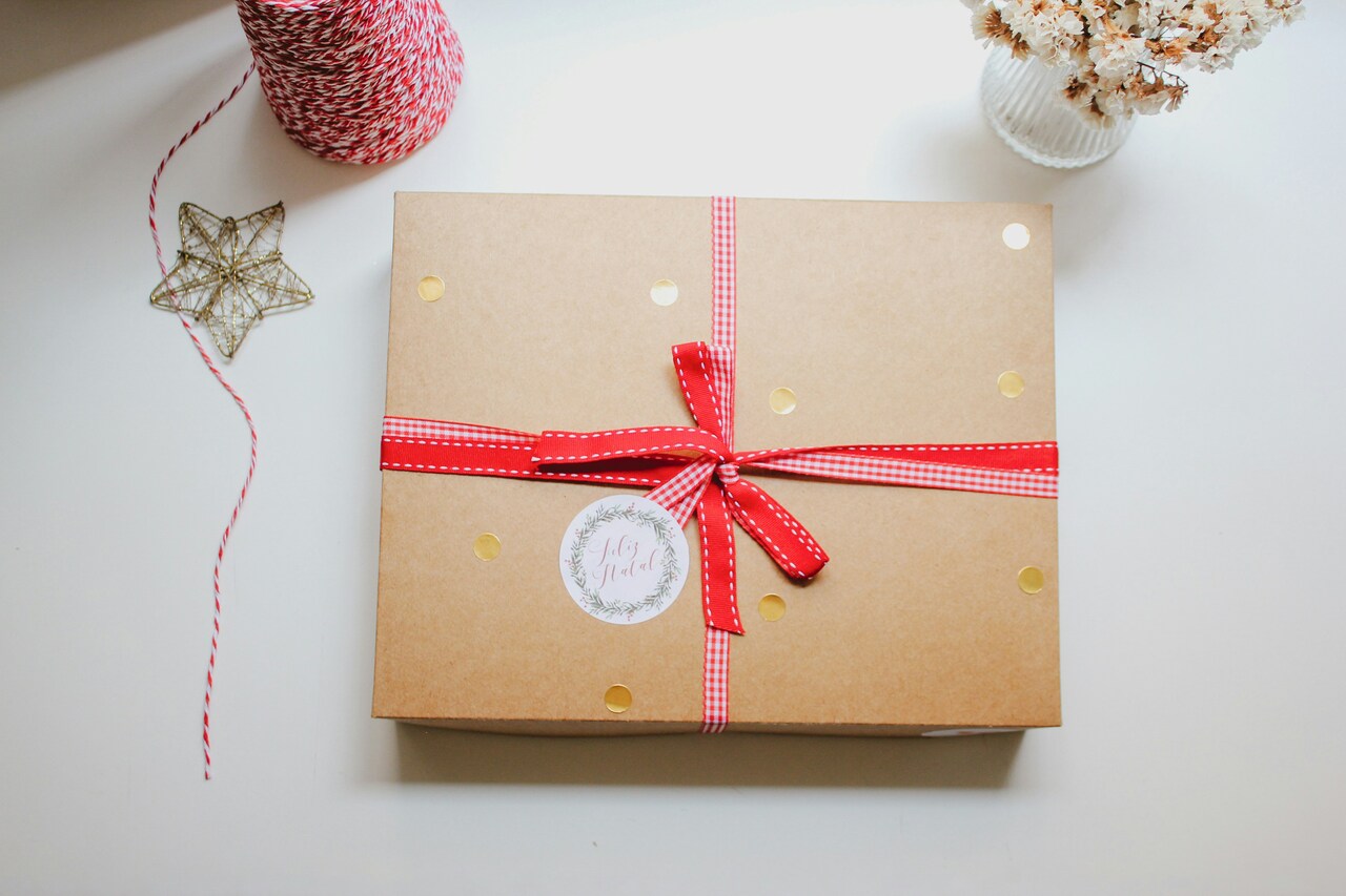 Beauty Christmas Presents that Every Woman will Appreciate