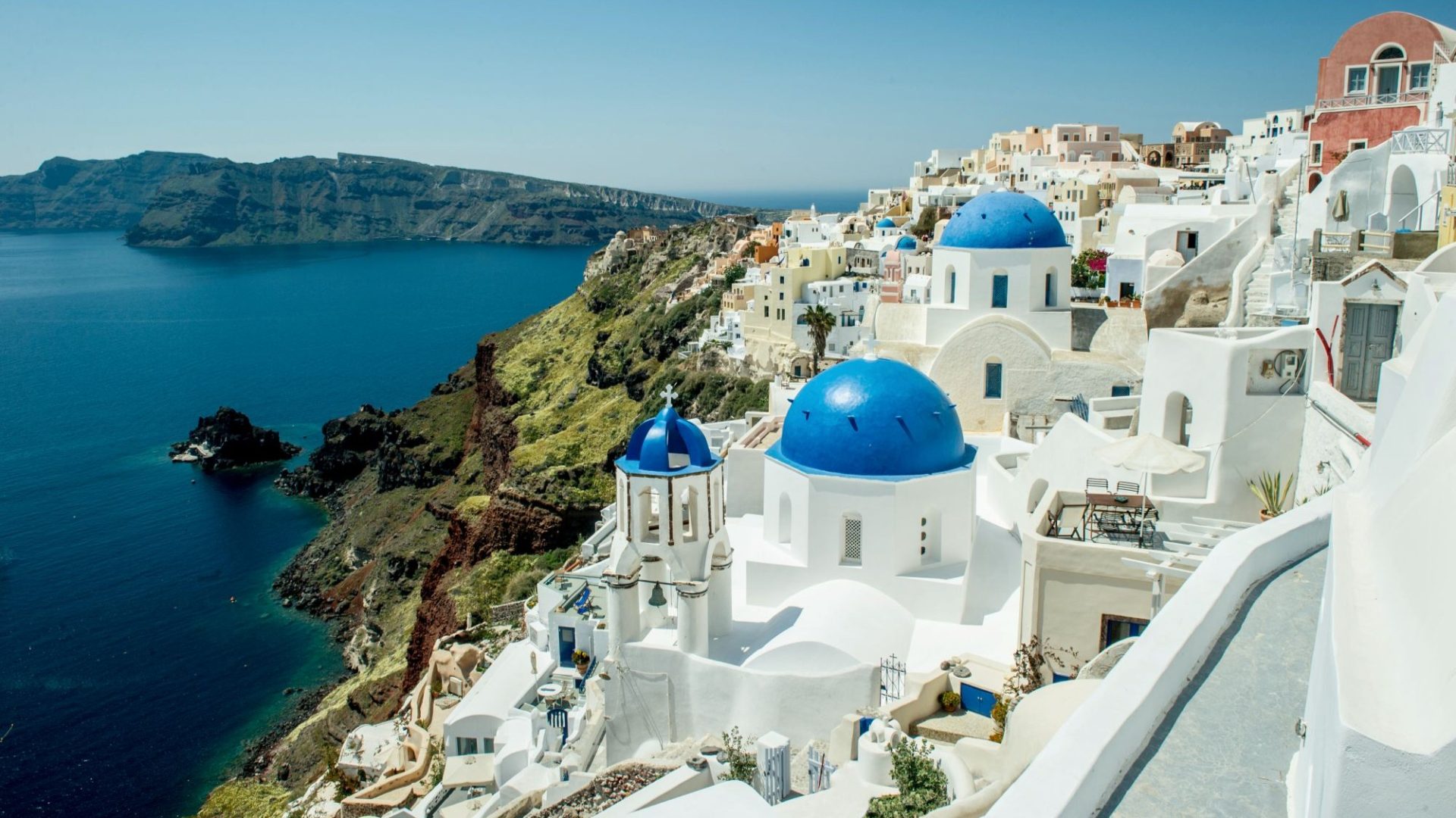What Makes a Greece Travel Experience Truly Exceptional