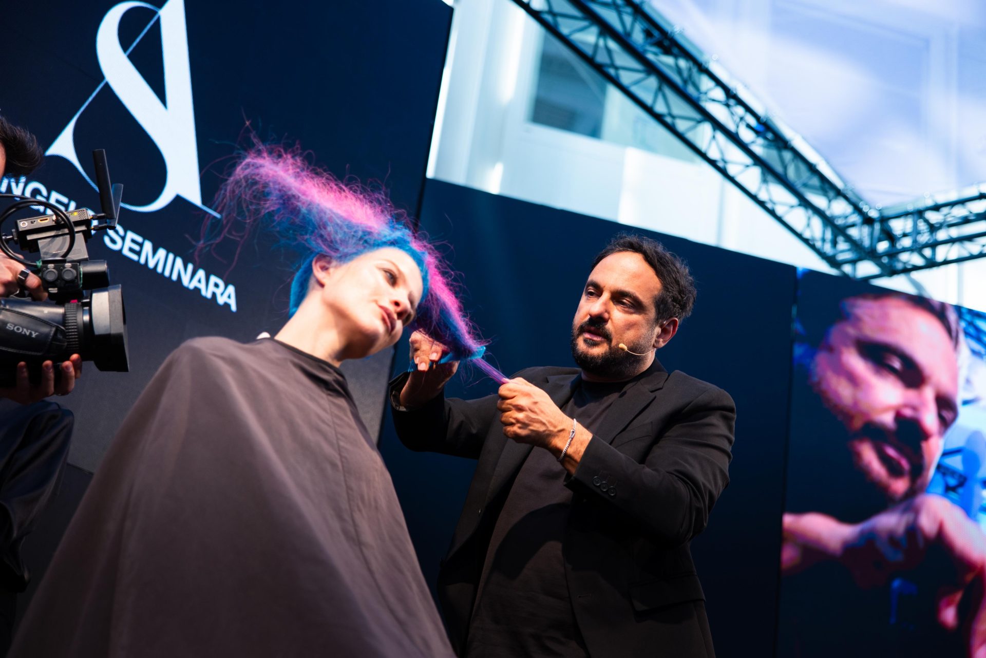 Cosmo Hair & Nail & Beauty Salon 2026