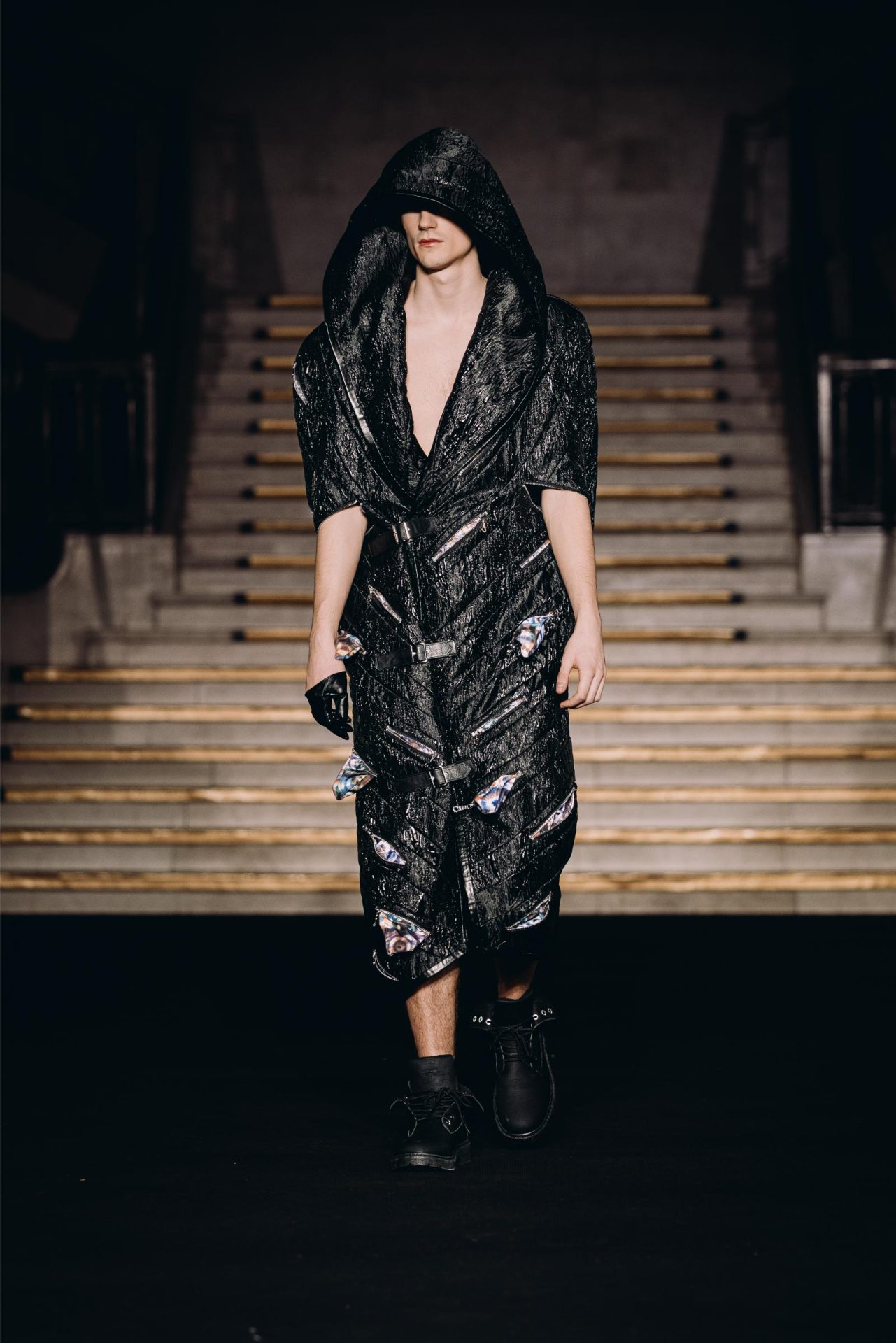 NOIRA FLAIR FASHION