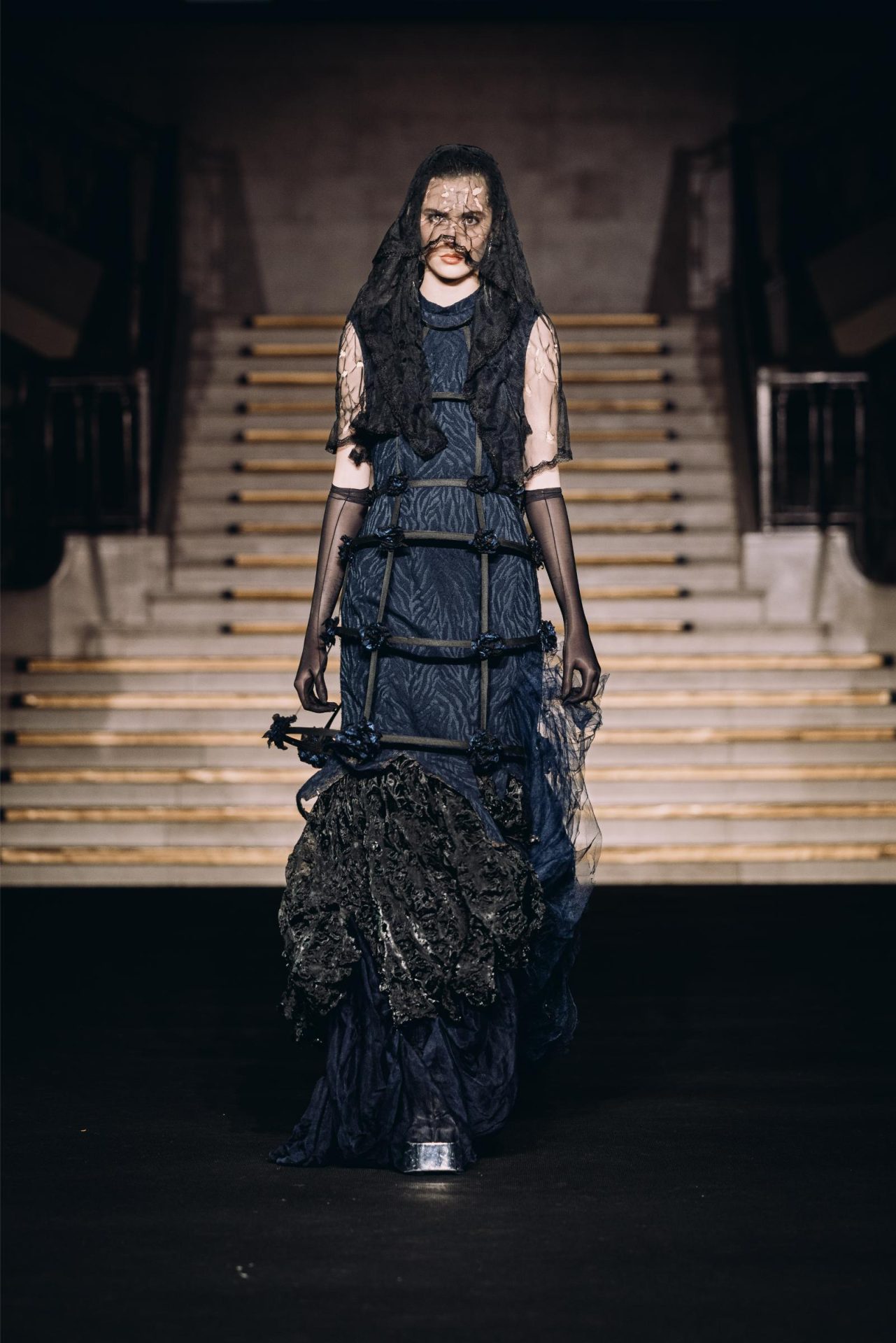 NOIRA FLAIR FASHION