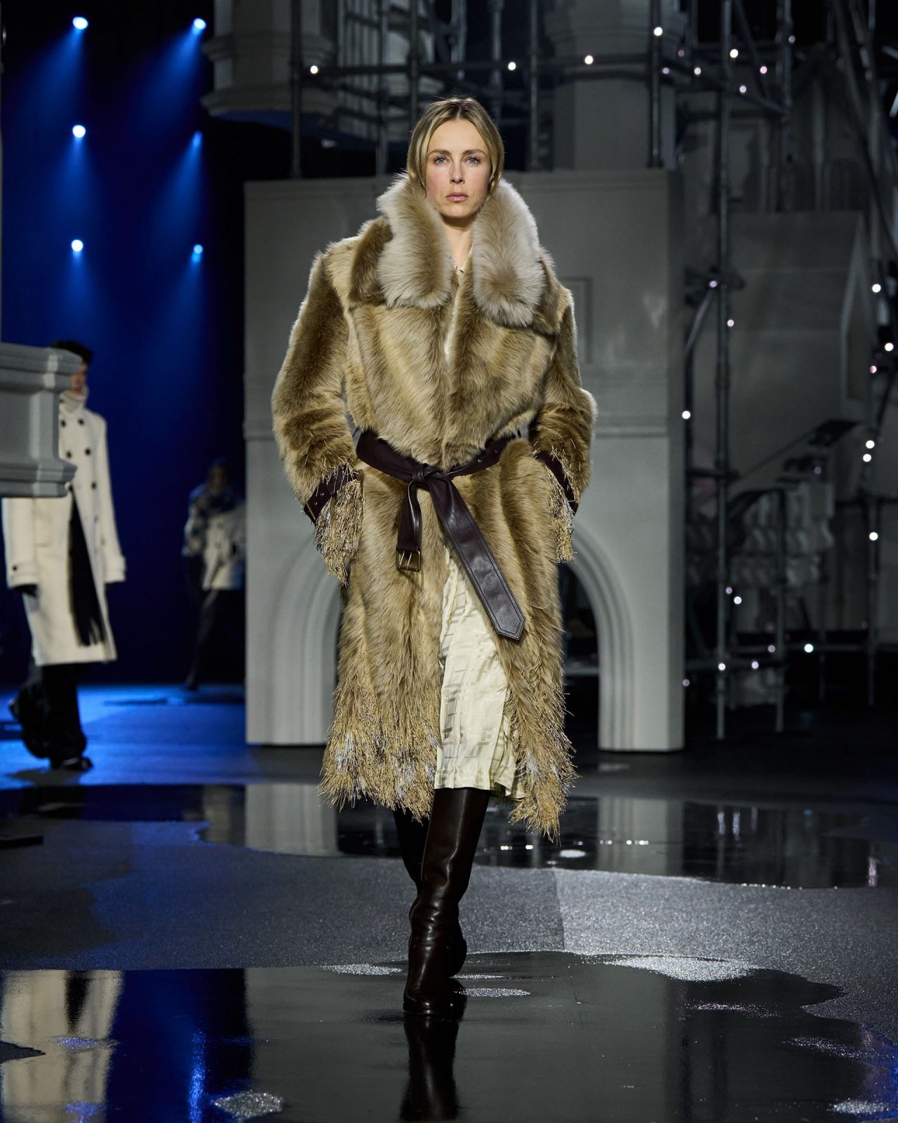 Burberry Winter 2026: Daniel Lee's Love Letter to the London Night
