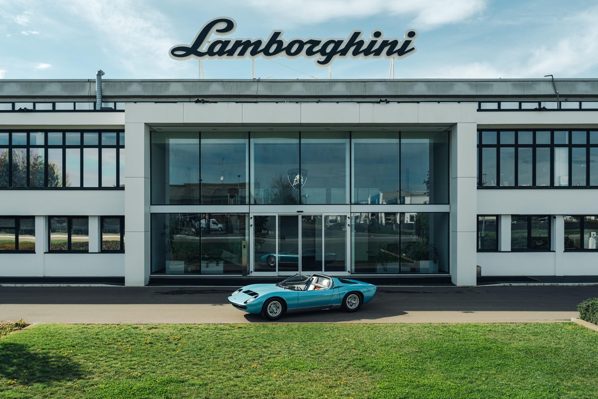 Lamborghini Miura