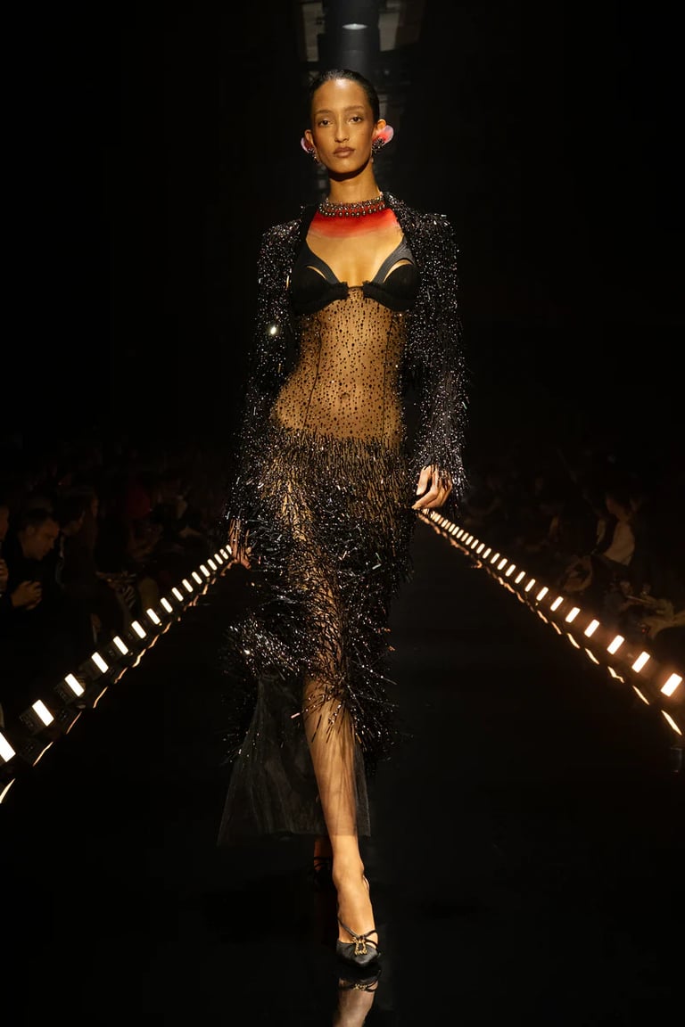 Schiaparelli Fall/Winter 2026-27 Ready-To-Wear: The Sphynx