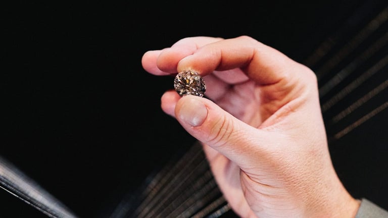 The Jwaneng 28.88, 28.88-carat flawless round brilliant, estimate 2.2-2.8 million USD_to be sold at Sotheby's High Jewelry Sale
