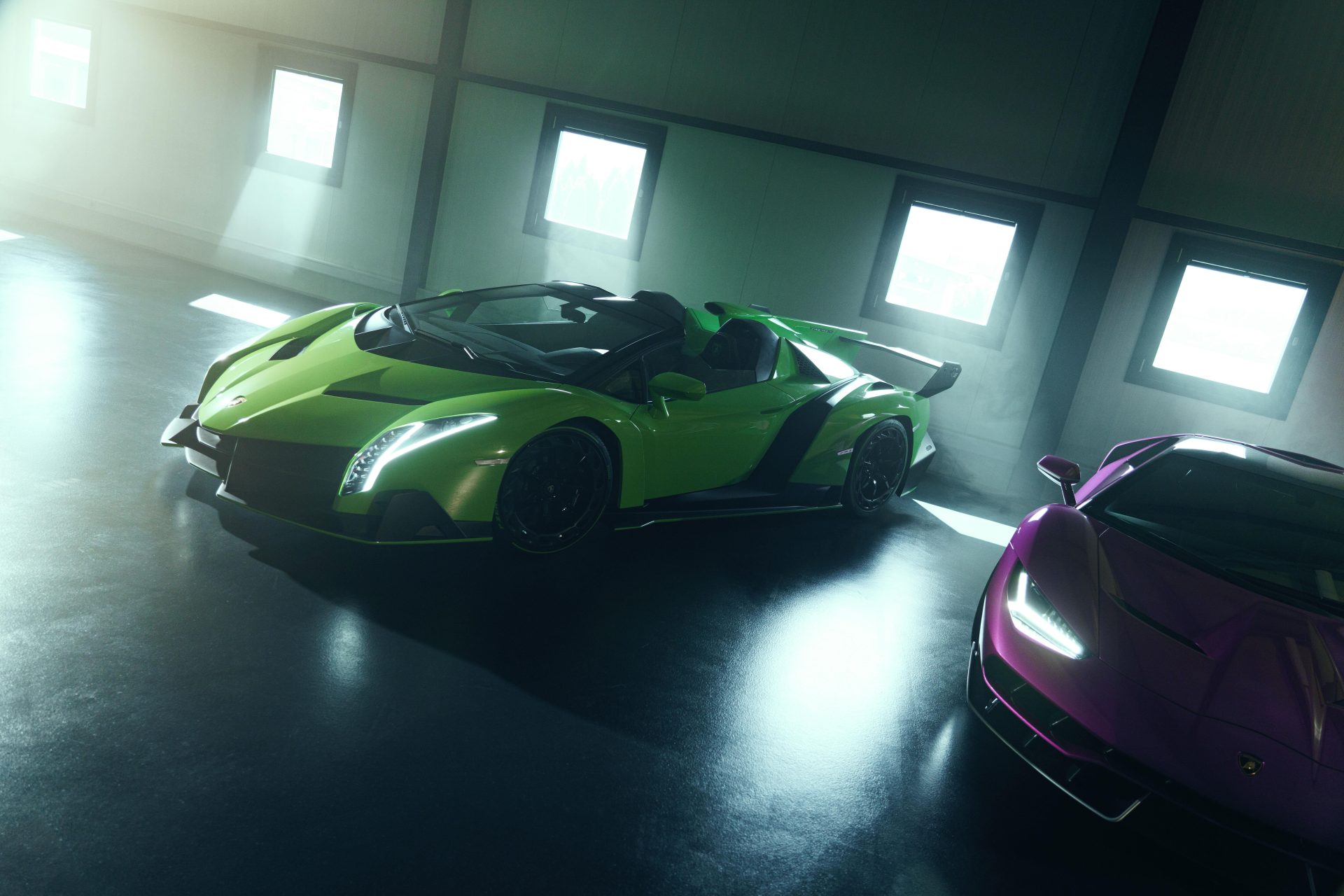 Lamborghini Few Off Roadster: Emotional, Limited & Open V12 Roadster