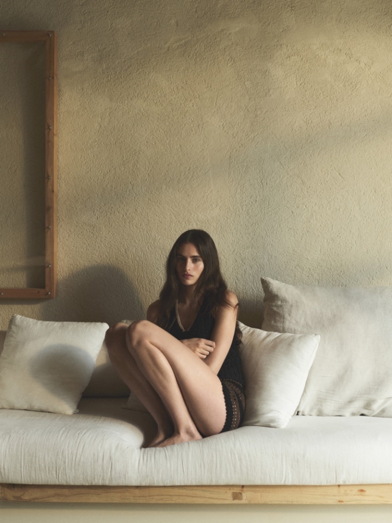 Massimo Dutti Summer Stillness: Quiet Luxury for Summer 2026