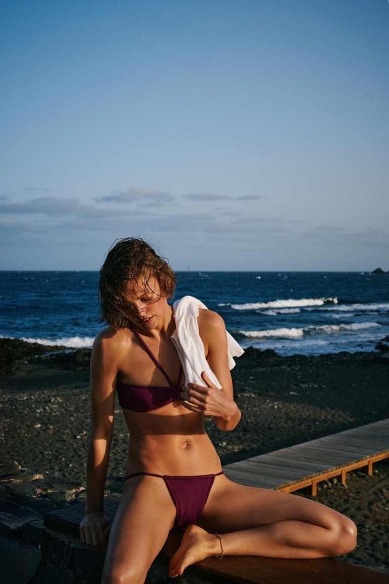 Zara Spring 2026 Swimwear: Sun-Faded Nostalgia & Mediterranean Style
