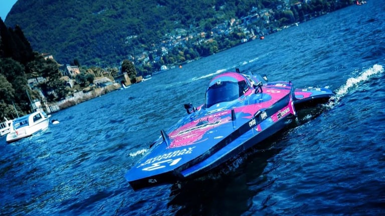 Bombay Sapphire Unveils E1 Team Sponsorship (1)