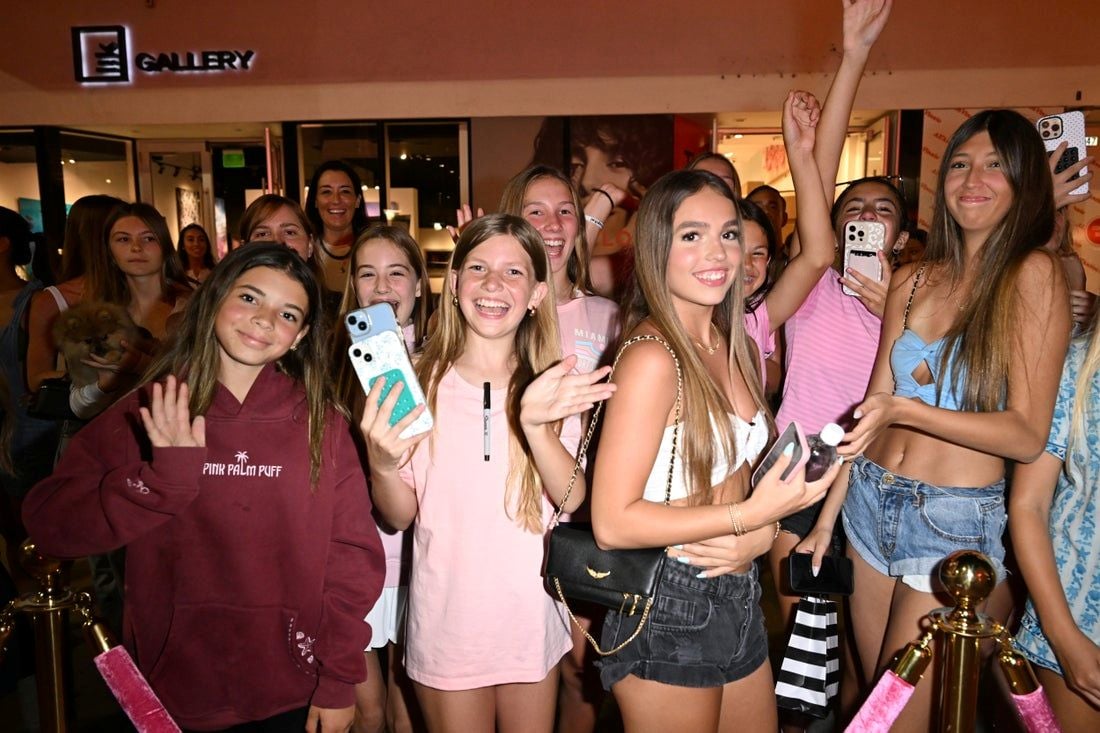 Pink Palm Puff Makes Its Miami Debut With VIP (0)