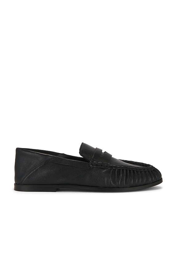Stewart Loafer Steve Madden