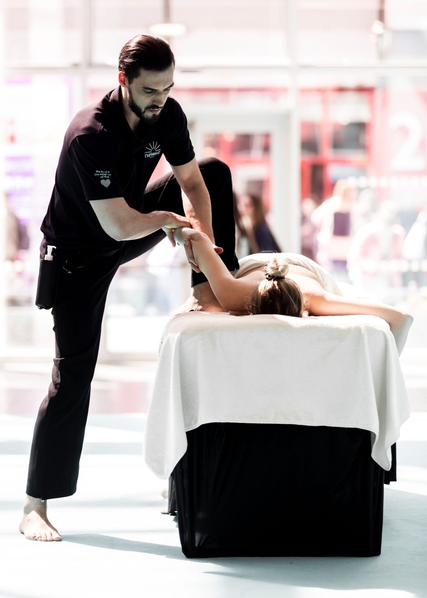 The Trends Shaping The Future Of Beauty (8)