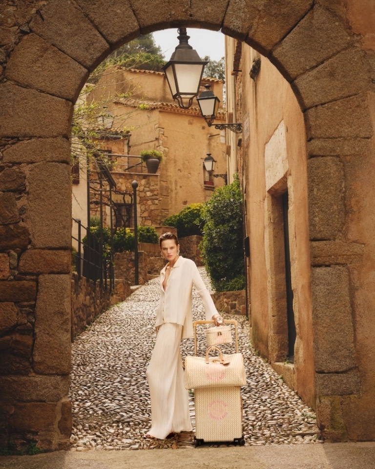 Louis Vuitton Resort 2026 - Avignon Collection