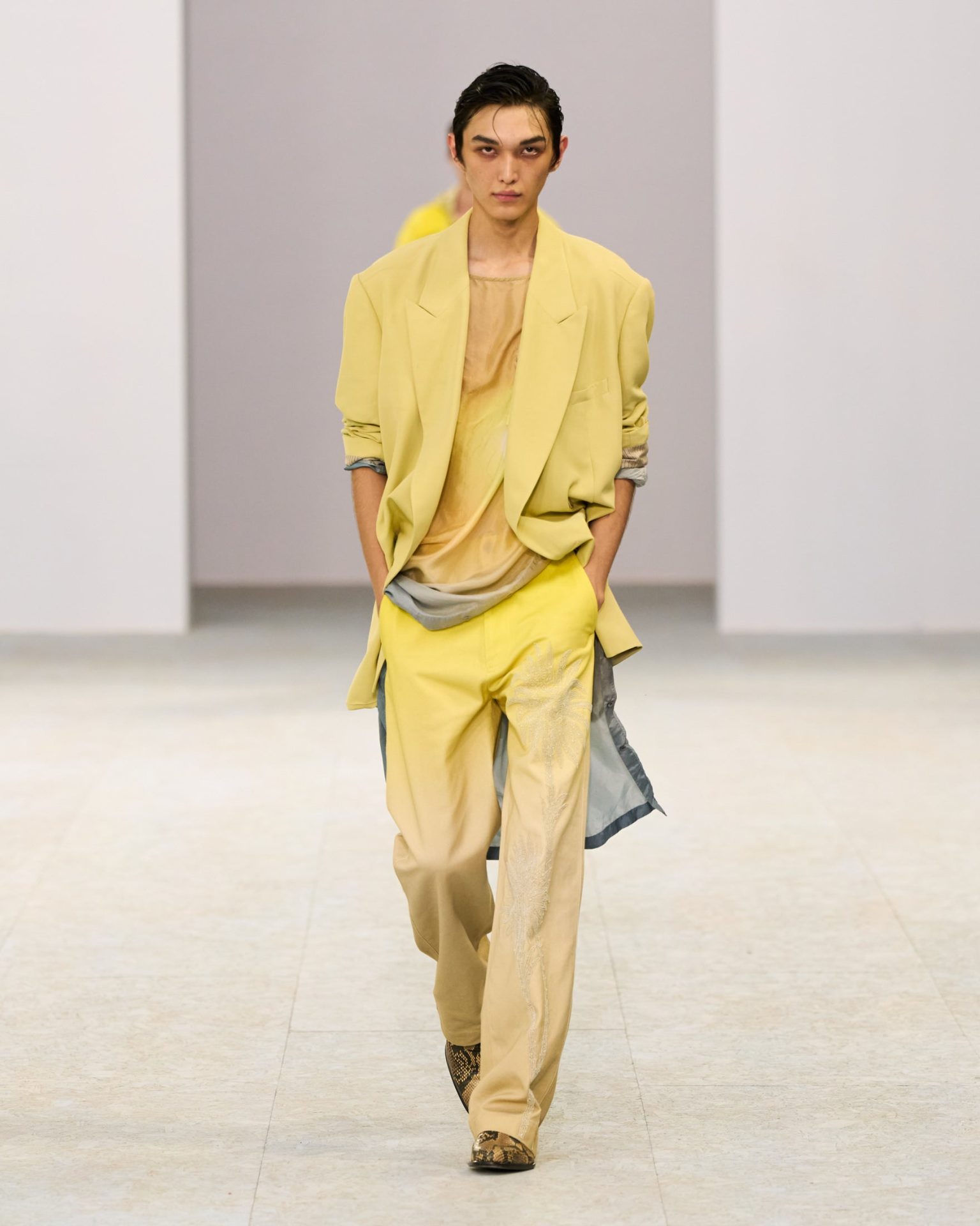 Dries Van Noten Men's Spring 2027 Ready-to-Wear Collection at Paris Men's Fashion Week