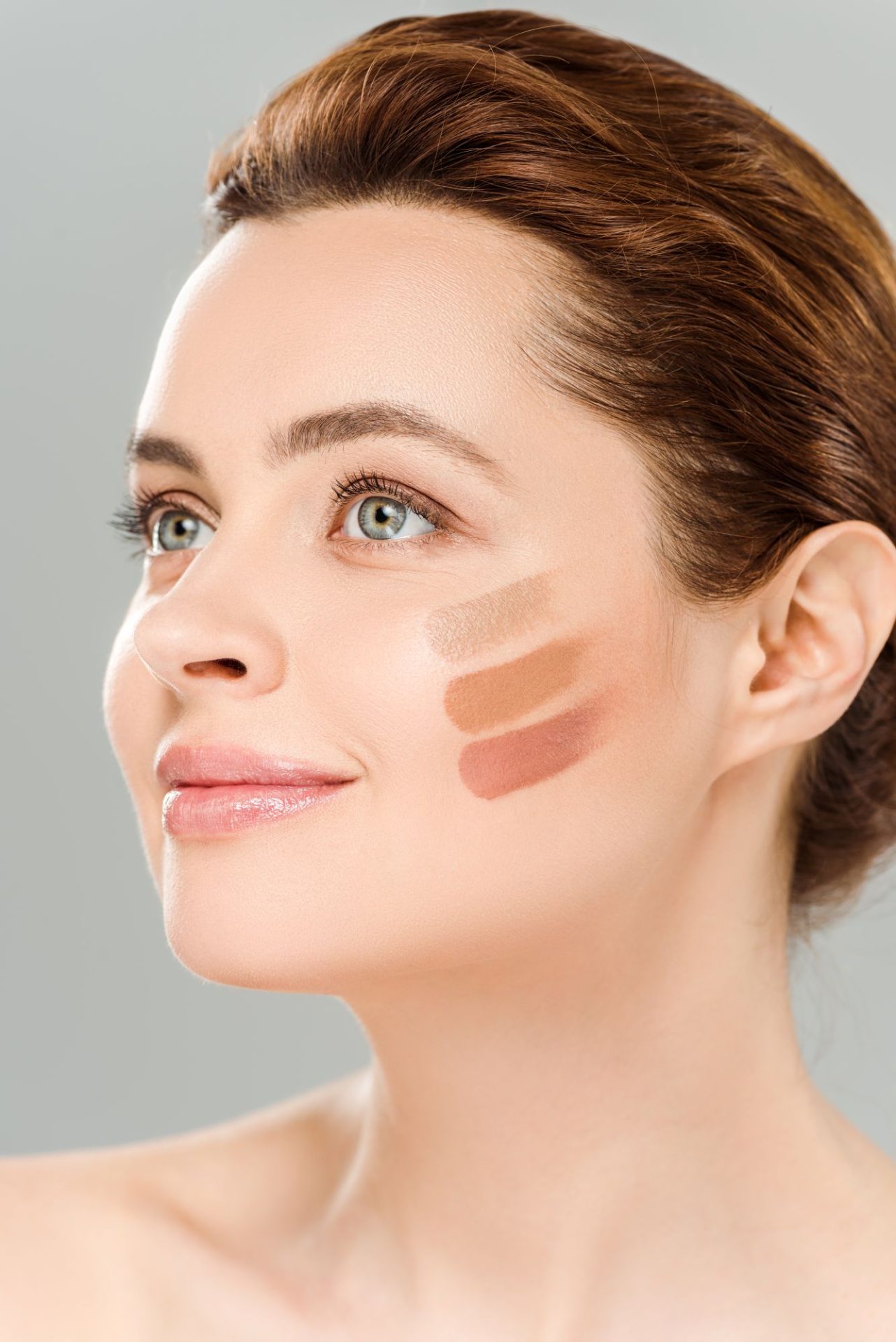 Makeup Tips to Complement Your Summer Tan