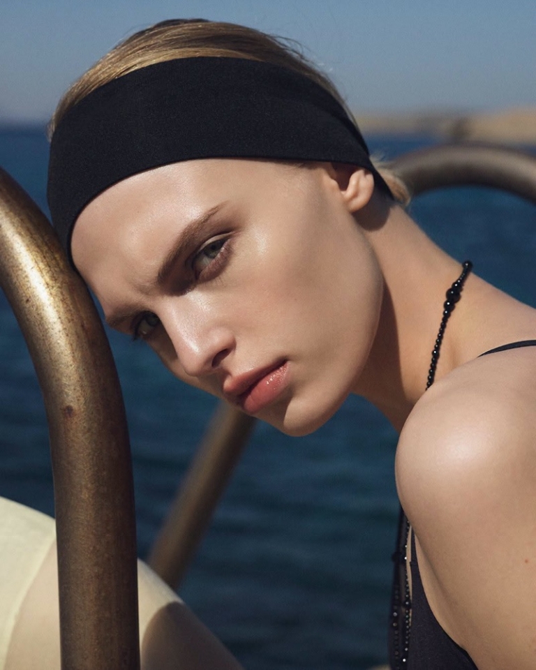 COS's Summer 2026 Vacation Dressing Is Effortlessly Chic
