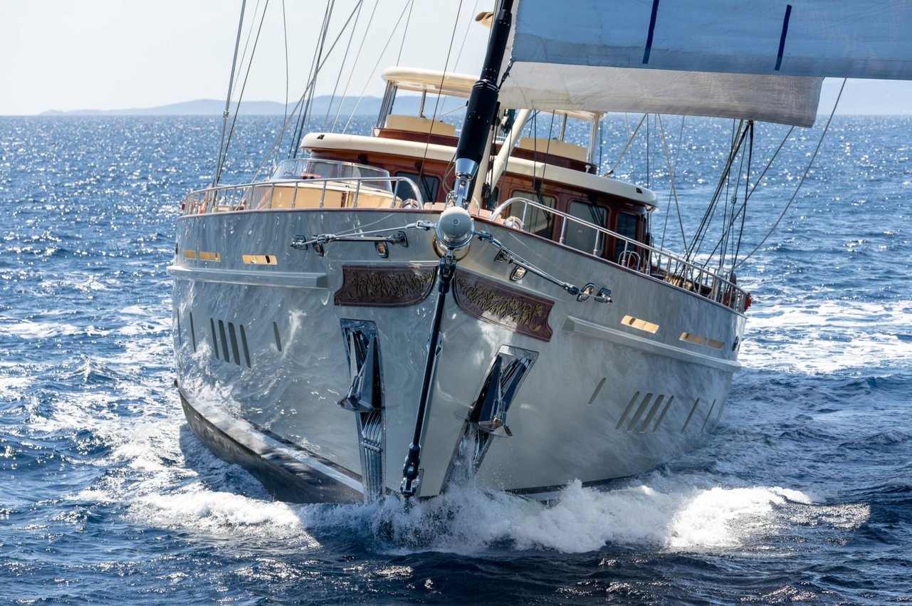 62m Simena Superyacht Sails for the First Time (1)