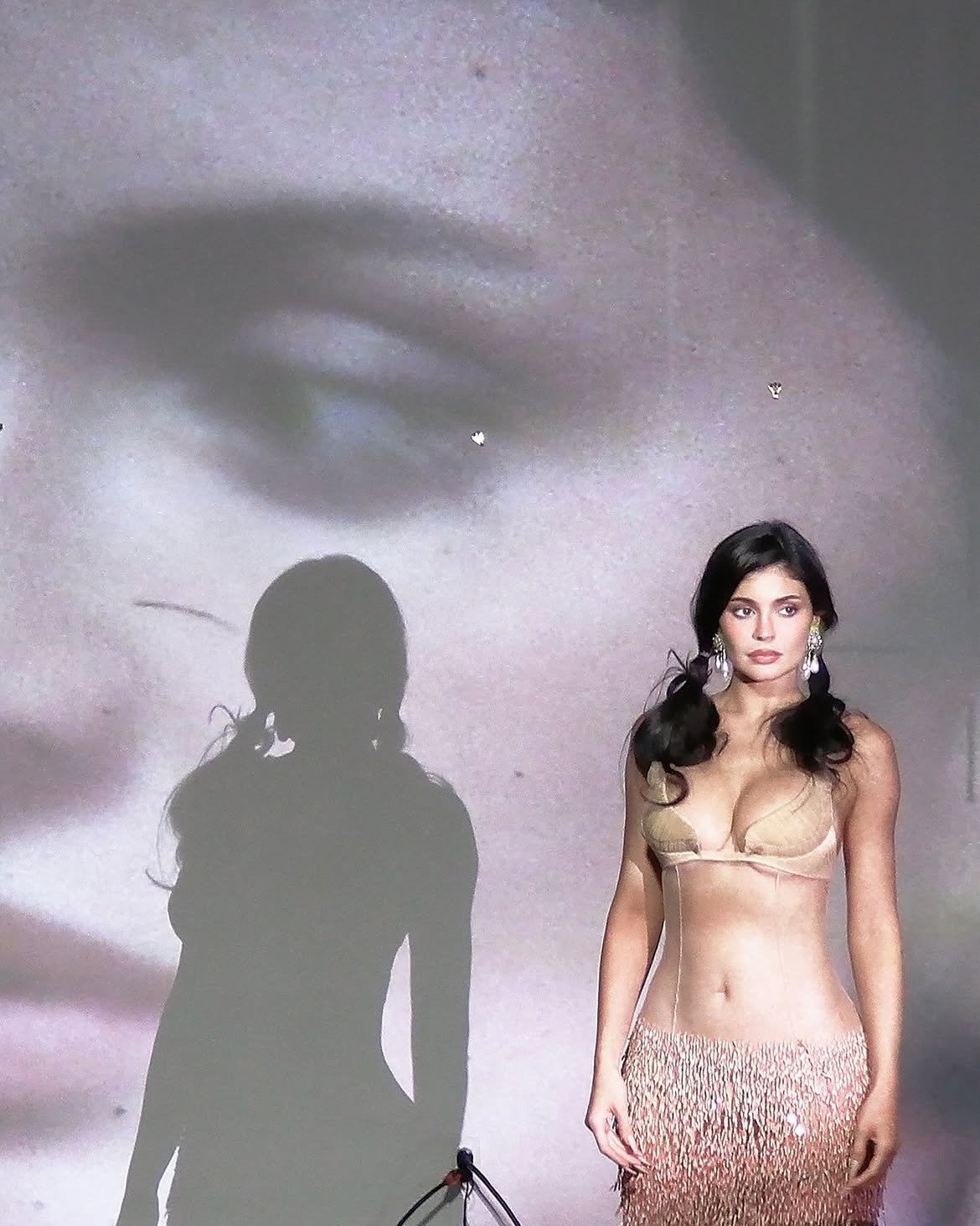 Kylie Jenner x WhoWhatWear Beauty Look, Fully Broken Down