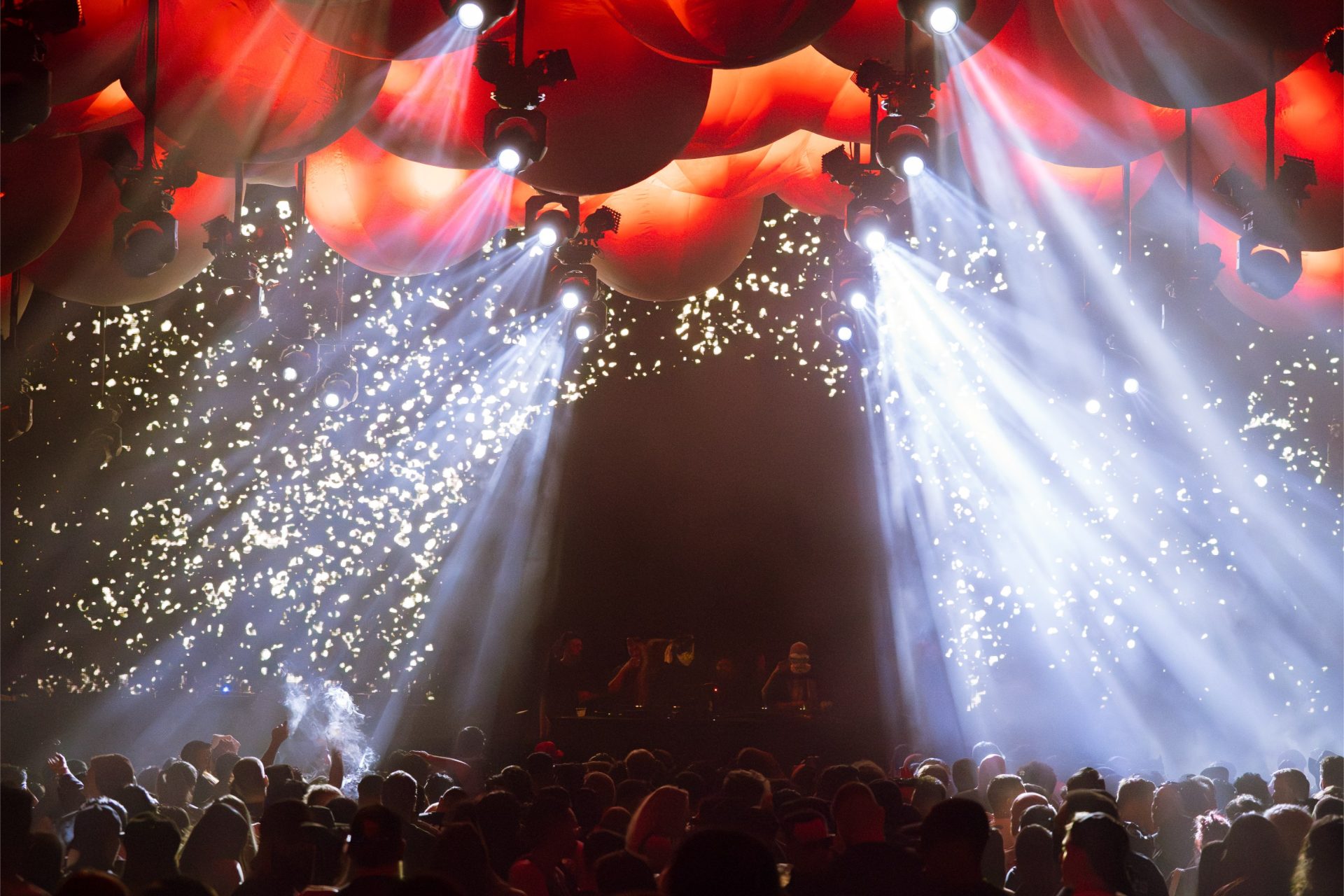 《时光扭曲》纽约市锁定 2026 年阵容：Sven Väth、Indira Paganotto、Klangkuenstler 等