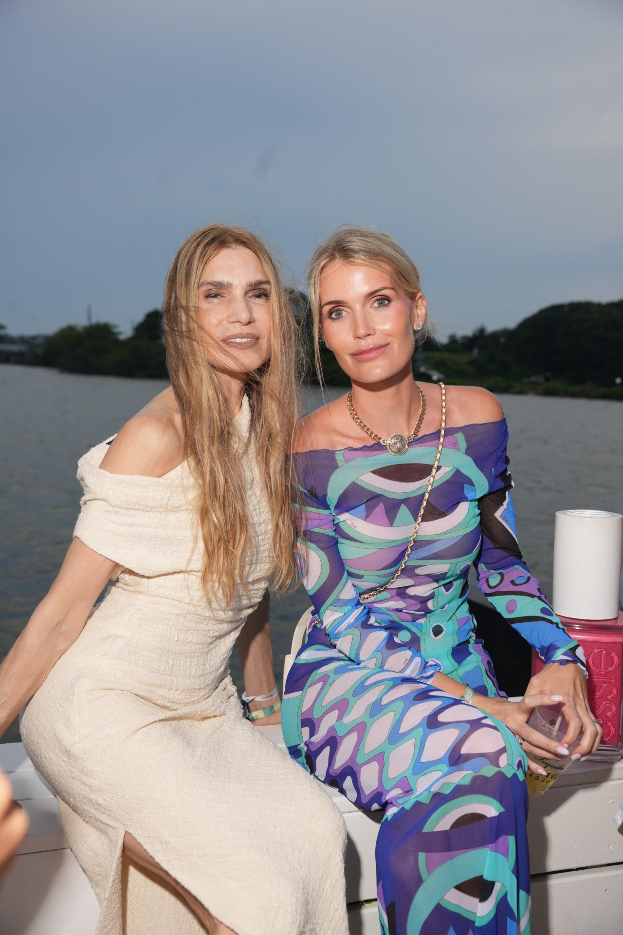 Rachel Zoe Hosts The Zoe Report’s Sunset Summer Supper at The Surf Lodge