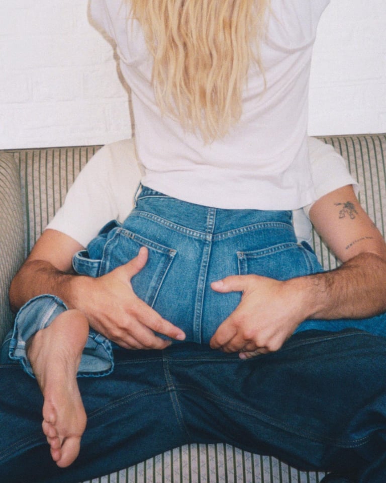 Campagne JW Anderson Twisted Denim : Dree Hemingway