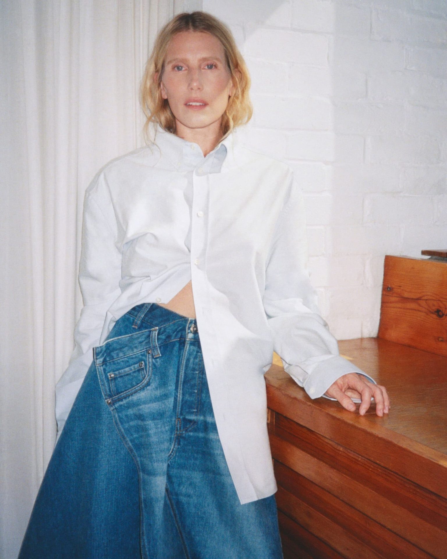 Campagne JW Anderson Twisted Denim : Dree Hemingway