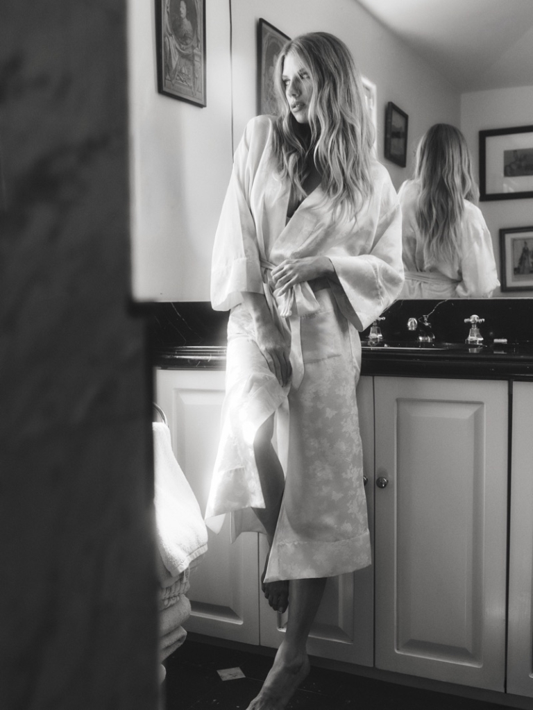 Charlotte Mckinney Stars In Nakedcashmere's "Close To Home" Campaign