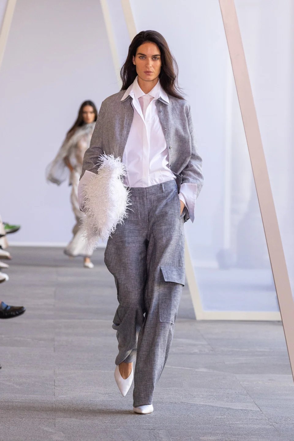 Peserico Spring 2027: “Tessuti di Parole” in Milan Fashion Week