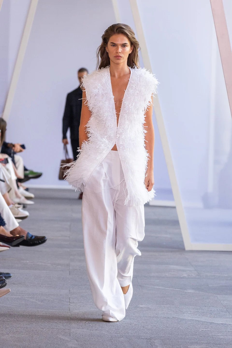Peserico Spring 2027: “Tessuti di Parole” in Milan Fashion Week