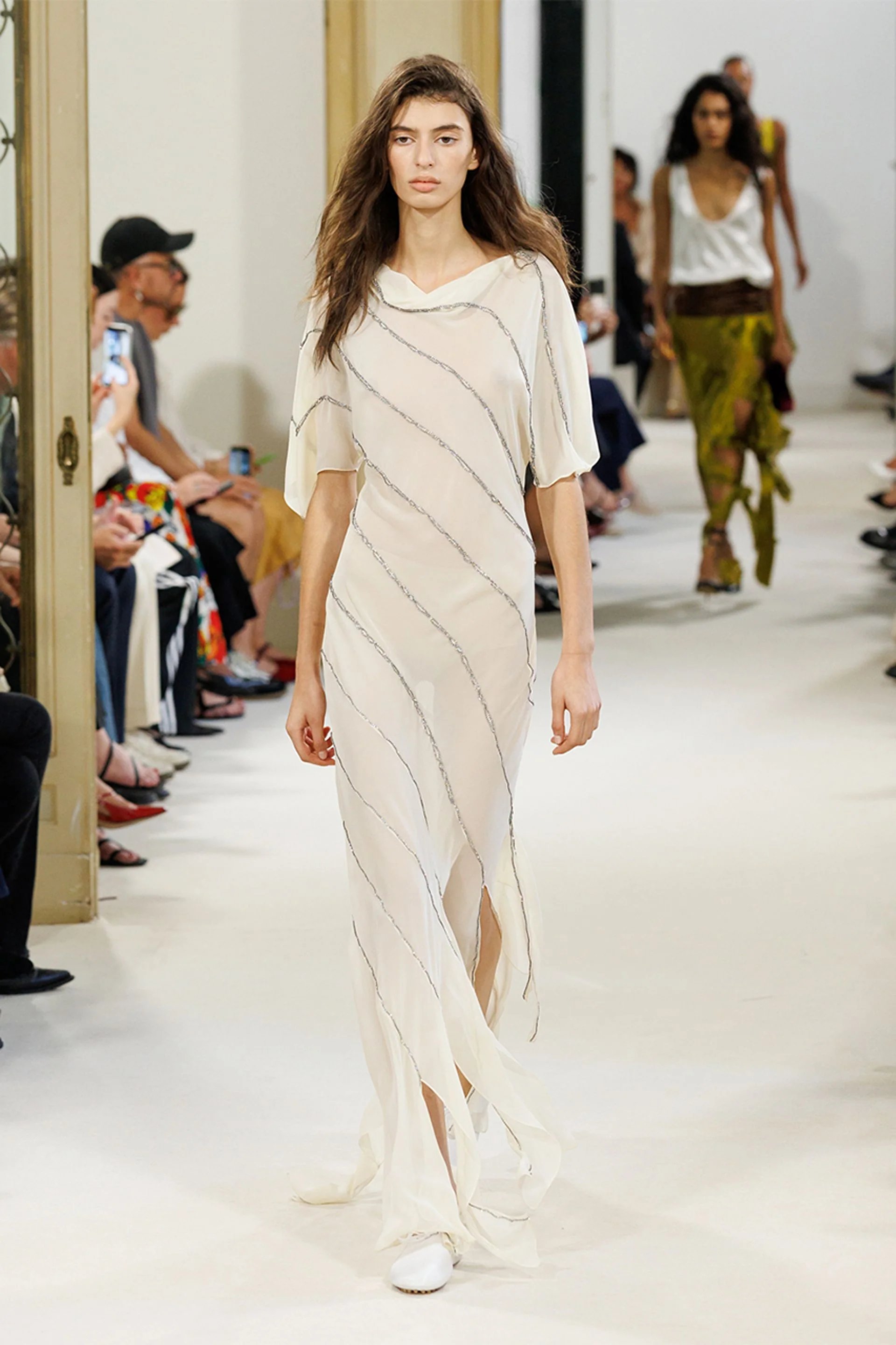 Alberta Ferretti Spring 2027 Ready-to-Wear Runway Collection at Milan
