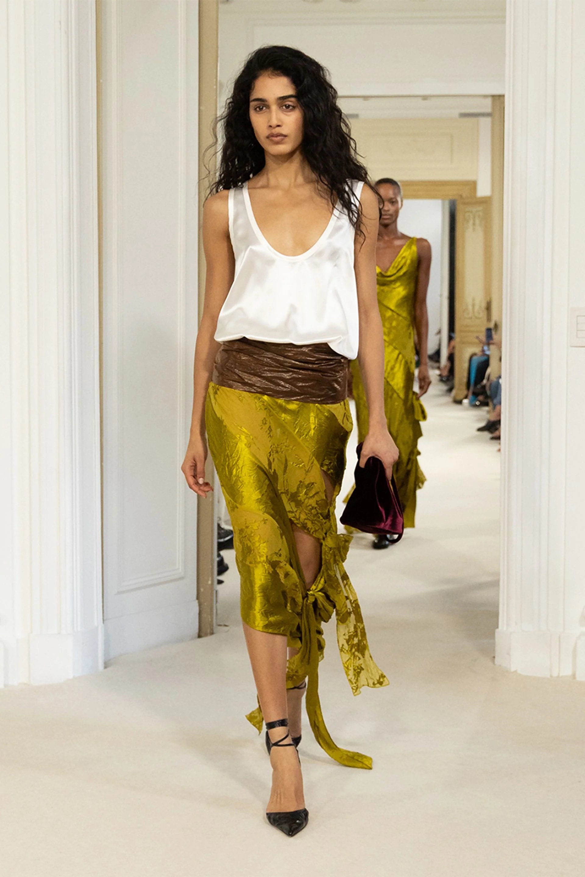 Alberta Ferretti Spring 2027 Ready-to-Wear Runway Collection at Milan