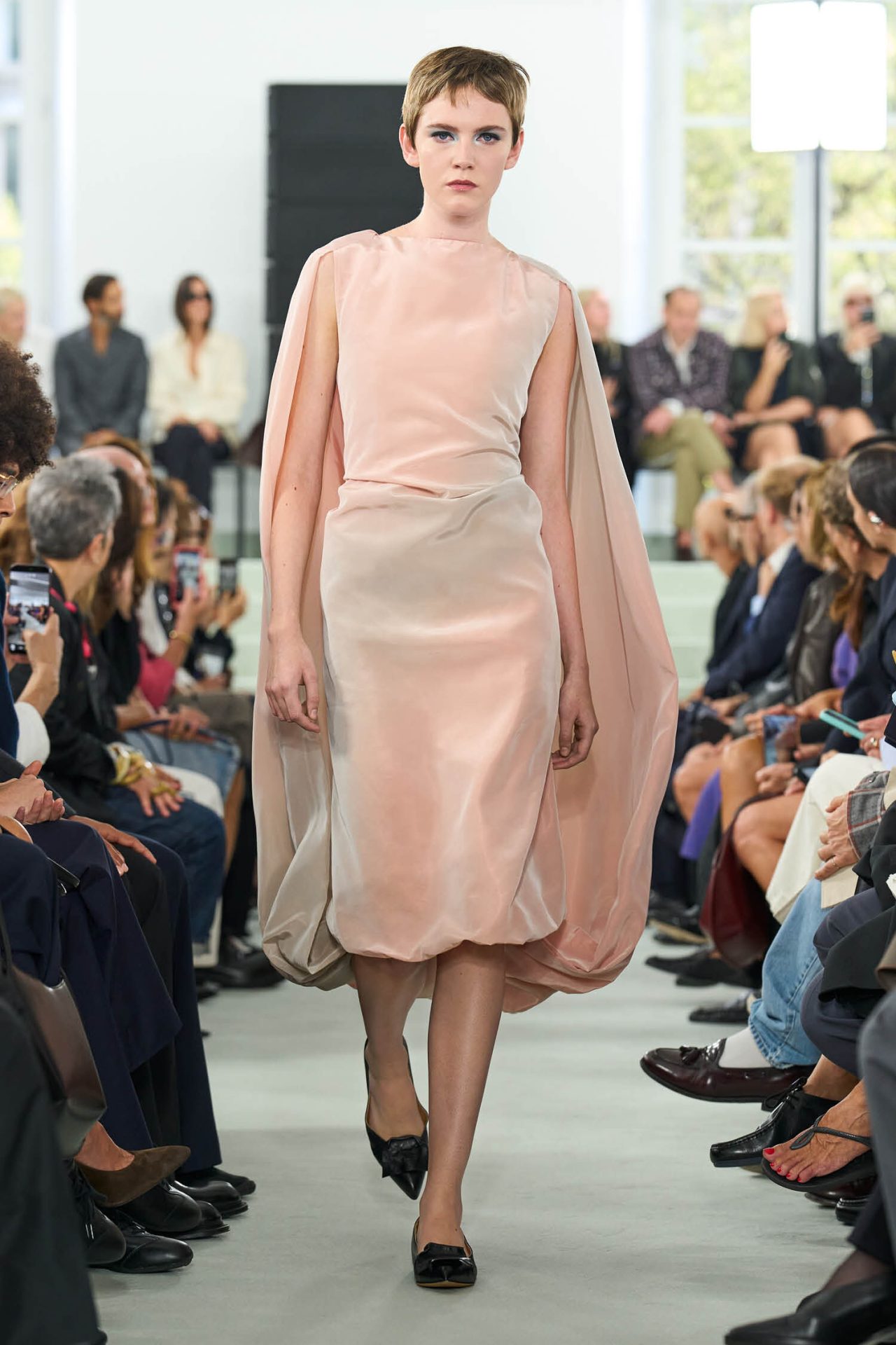 Jil Sander Spring 2027 Ready-to-Wear Runway Collection at Milan