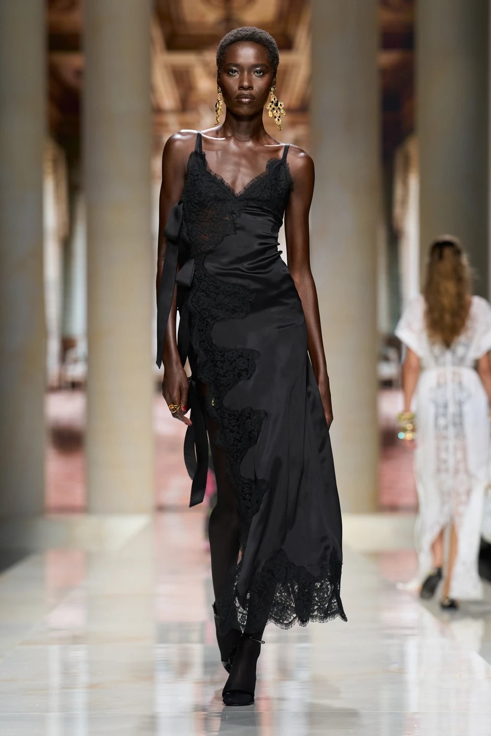 Dolce & Gabbana Spring 2027 Runway Collection at Milan Fashion Week