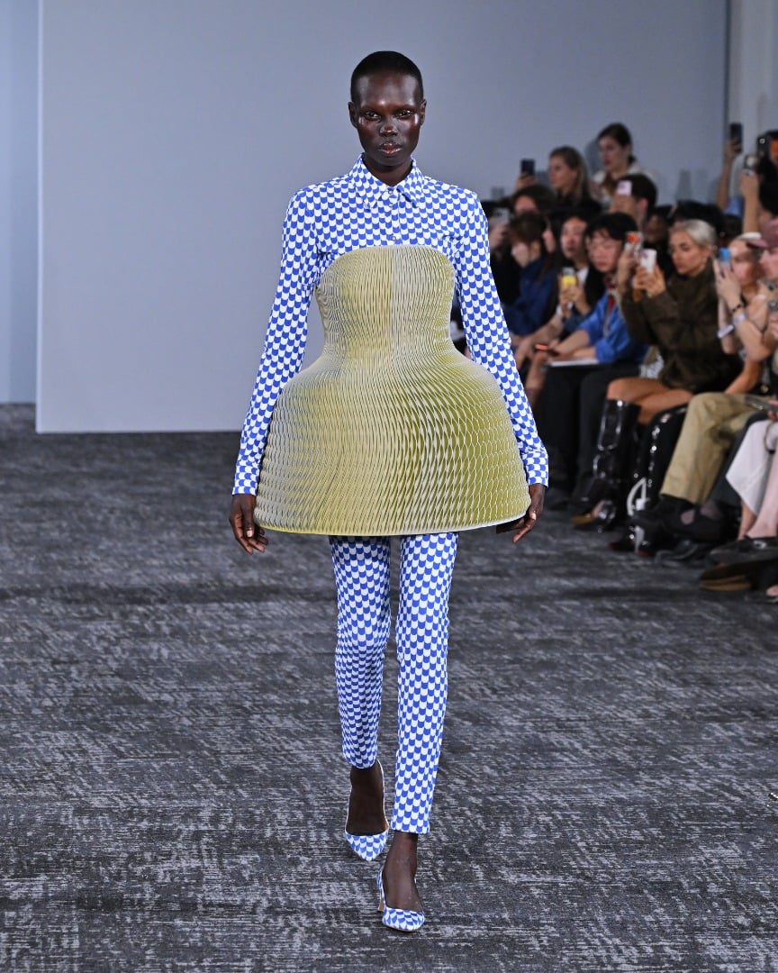 Anrealage Spring 2027 Ready-to-Wear Collection at Paris Fashion Week