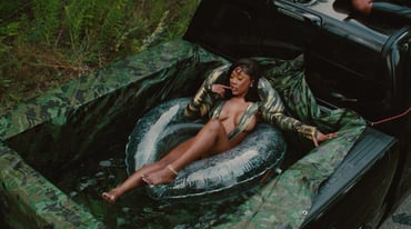 Chicago Rising Rapper Glizzy Glow Releases New Music Video For “Pick Em Up”
