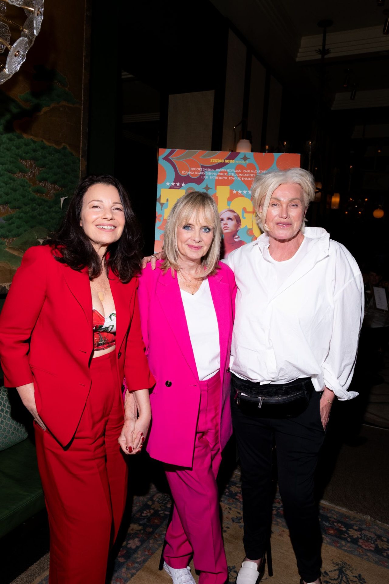 Fran, Twiggy, Deborra - 9_10