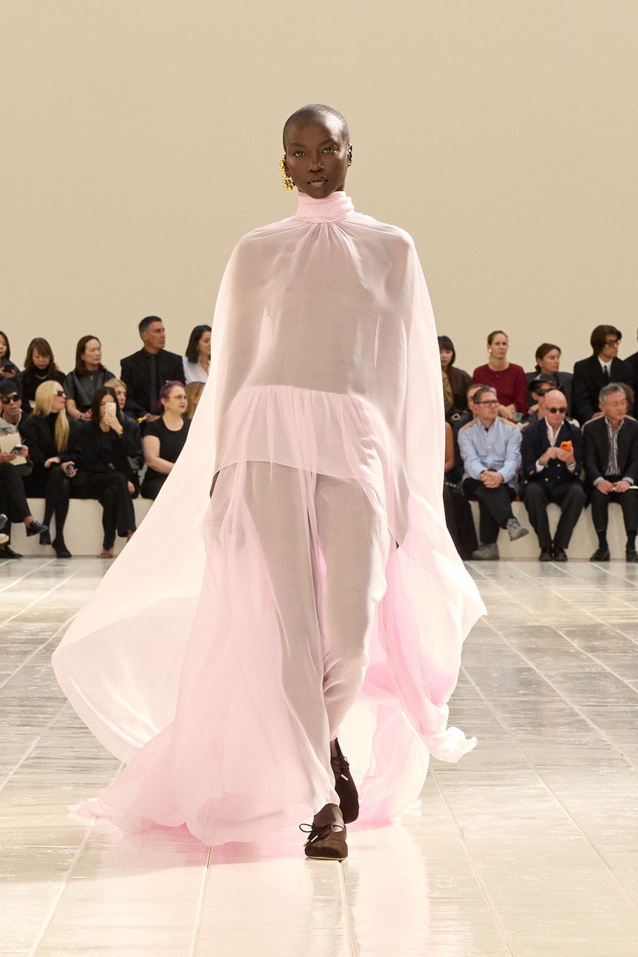 Balenciaga Spring 2027 Ready-to-Wear at Paris Fashion Week