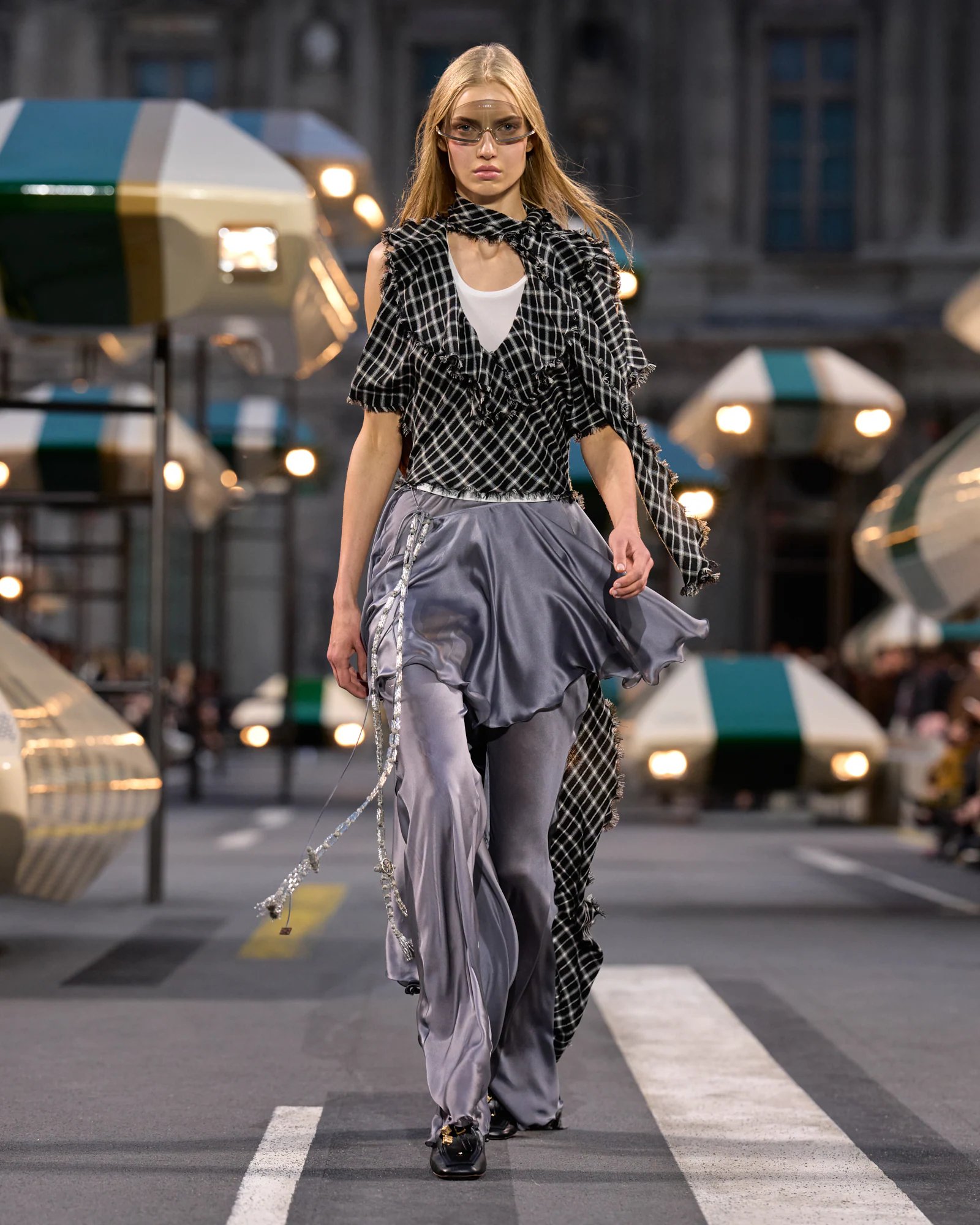 Louis Vuitton Spring 2027 Ready-to-Wear collection at Paris Fashion Week