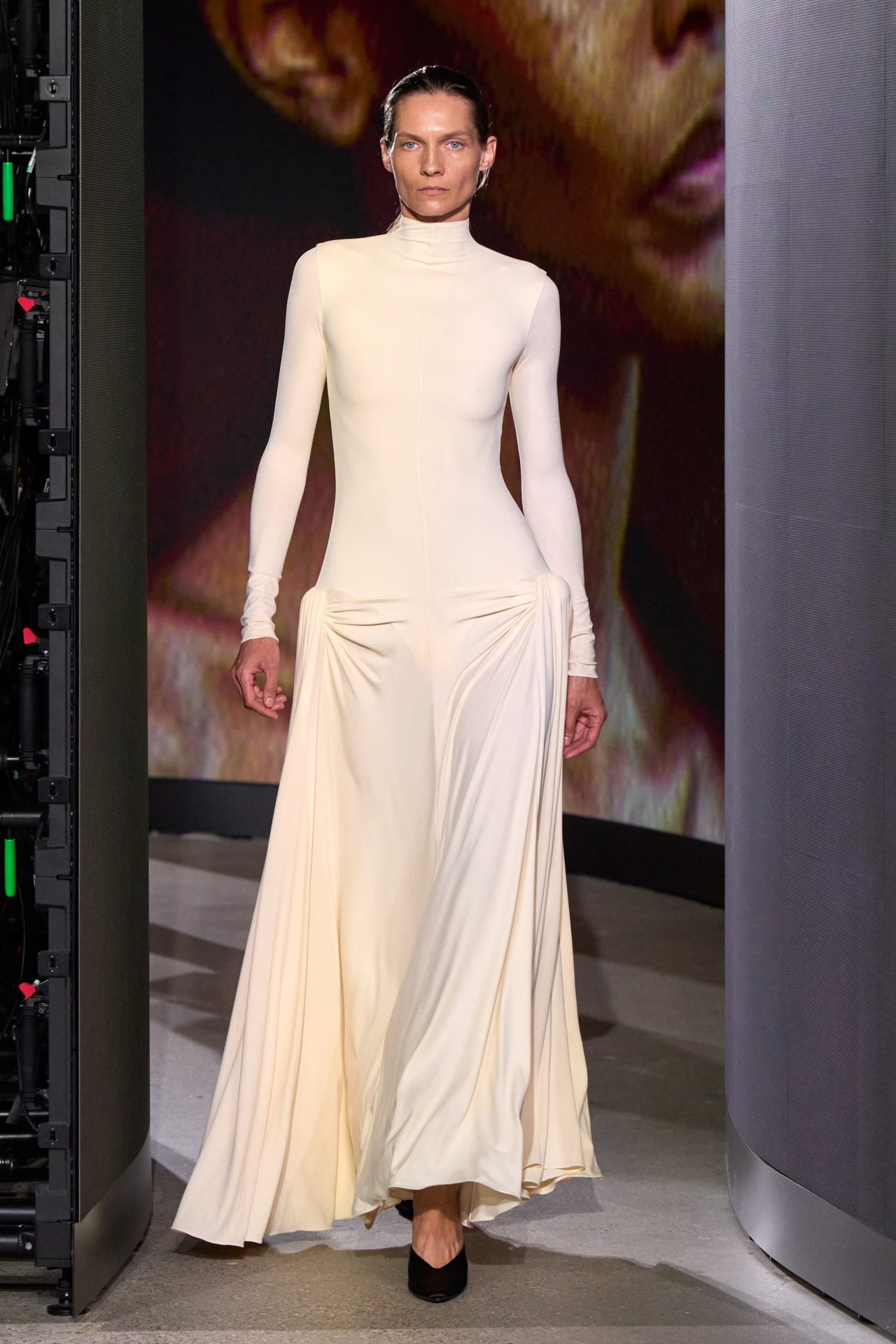 Alaïa Winter-Spring 2027 Ready-to-Wear Runway Collection